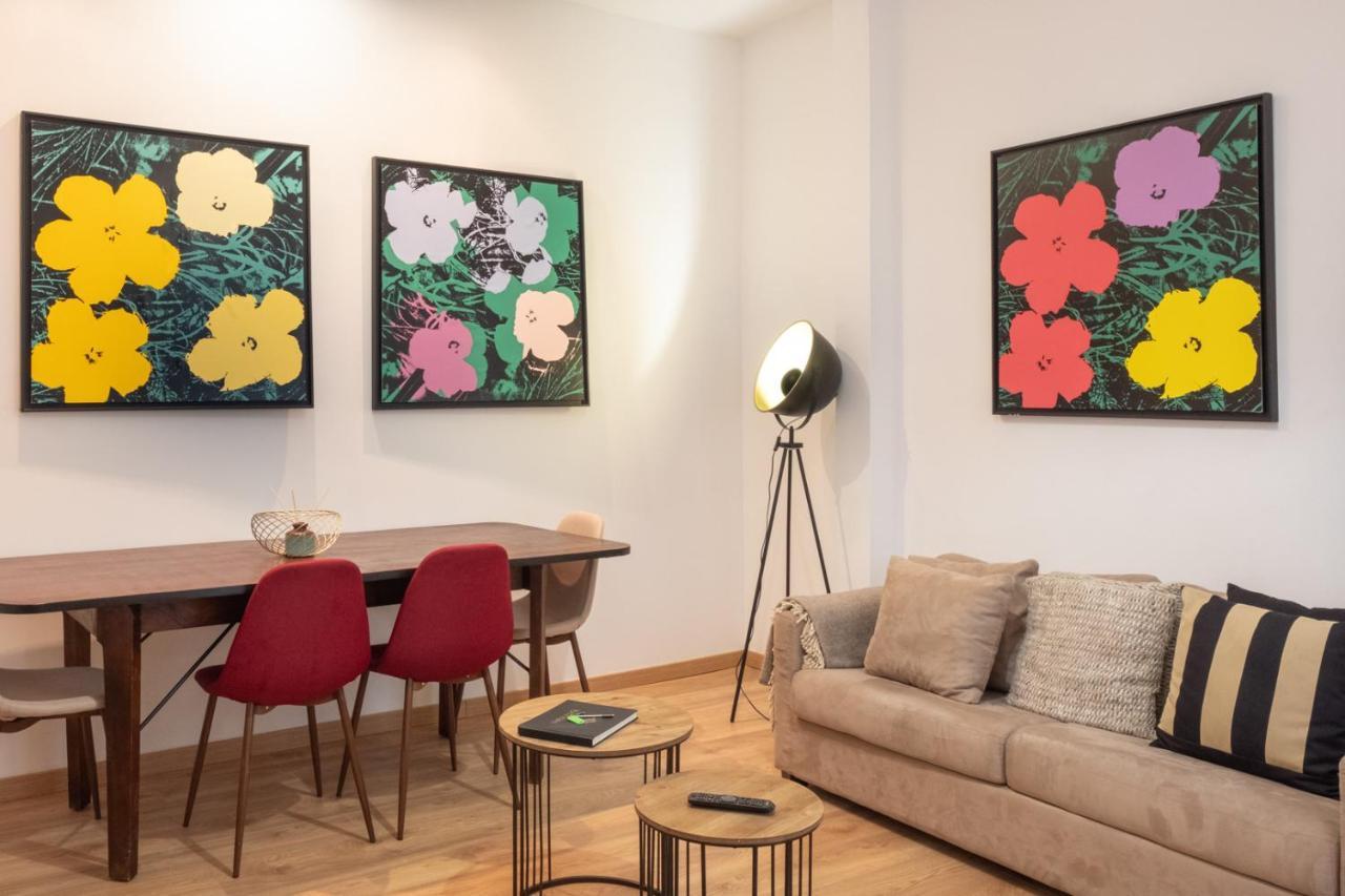 Central Apartment With Terrace By Lovelystay Lissabon Exterior foto